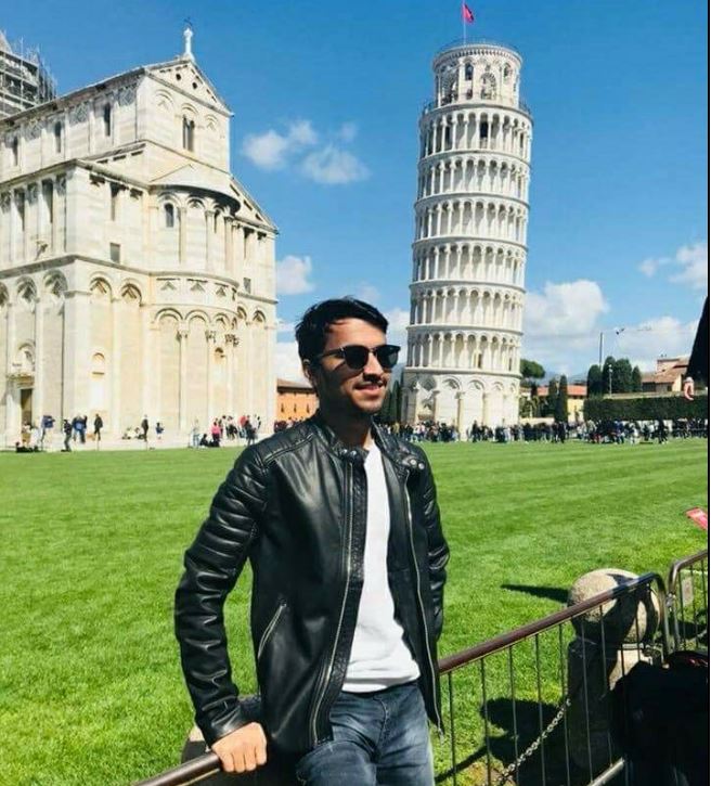 Mayur Jadhav at Pisa Italy [mayurjadhav.com]